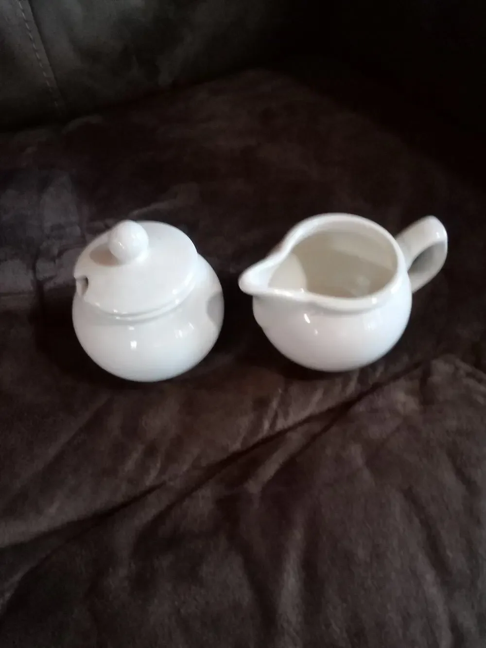 Vintage Ivory Creamer And Sugar With Lid Set Made In England